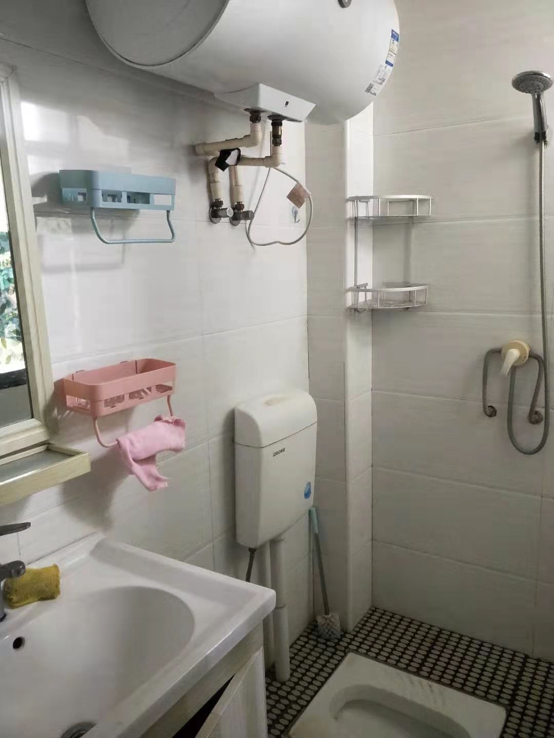 长湖小区  2室1厅1卫    1200.0元/月 长湖小区  2室1厅1卫    1200.0元/月室内图