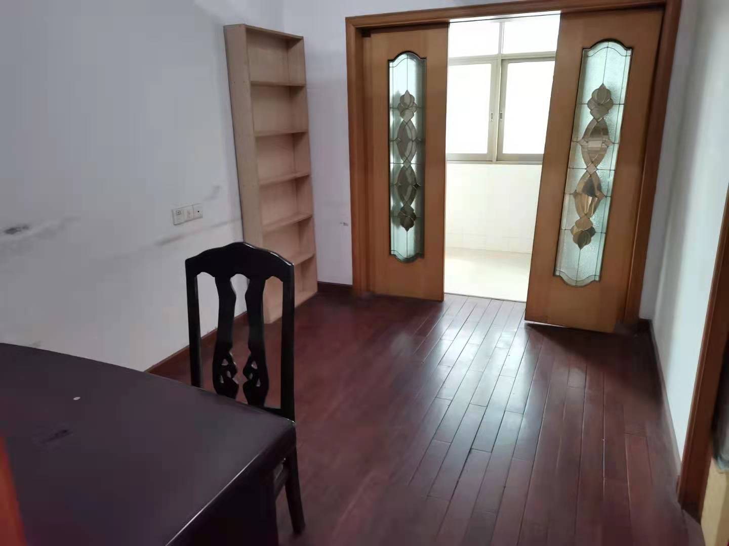 金星小区 2室2厅1卫 1500.0元/月 金星小区 2室2厅1卫 1500.0元/月室内图