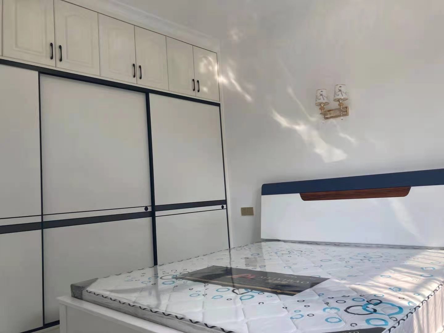 橡胶机家属区  2室1厅1卫    34.8万 橡胶机家属区  2室1厅1卫    34.8万卫生间