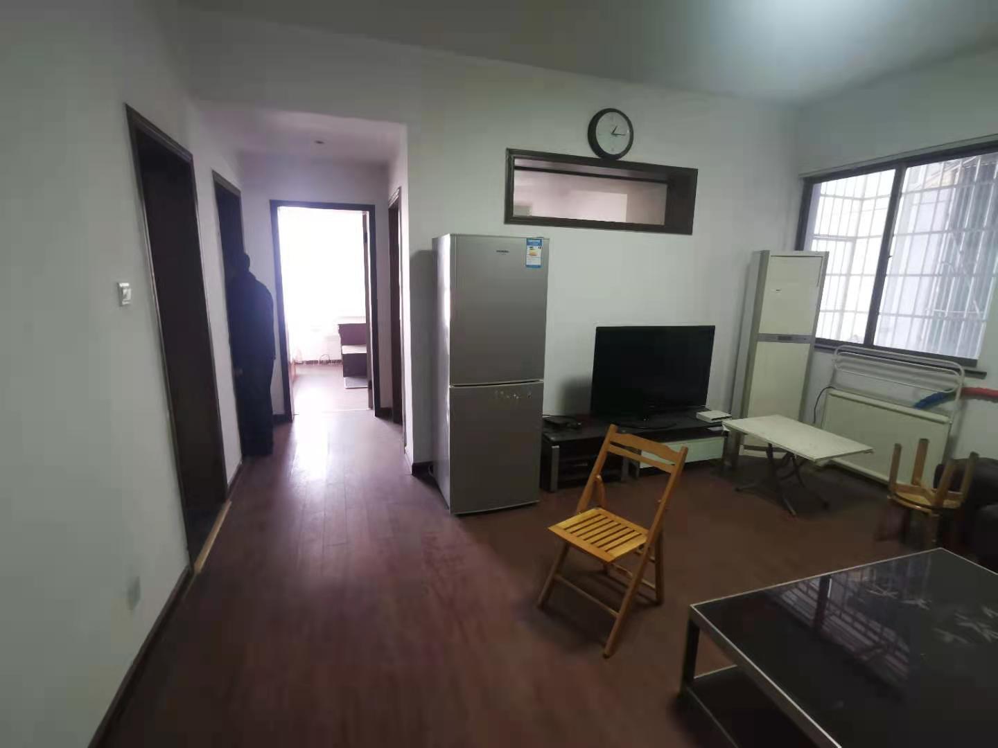 御华府 2室1厅1卫 1700.0元/月 御华府 2室1厅1卫 1700.0元/月室内图