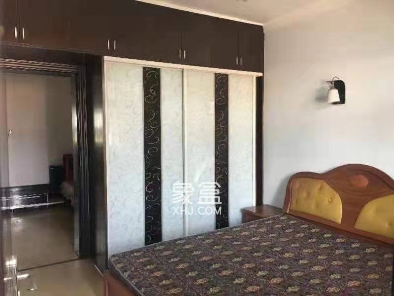 烟山口 2室1厅1卫 1100.0元/月 烟山口 2室1厅1卫 1100.0元/月室内图