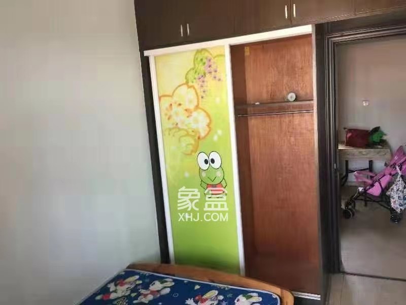 烟山口 2室1厅1卫 1100.0元/月 烟山口 2室1厅1卫 1100.0元/月室内图