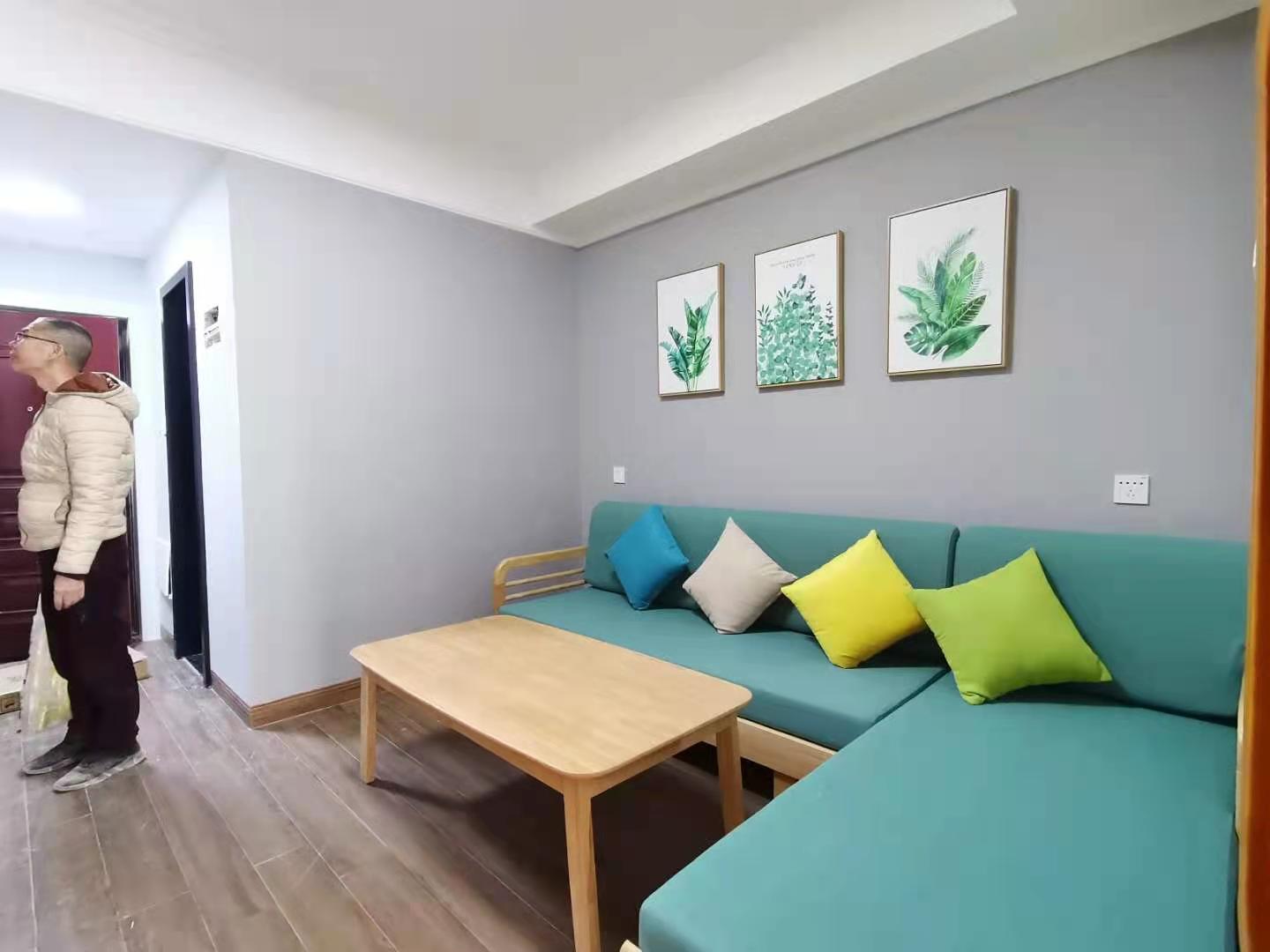 江岸公馆  1室1厅1卫    1550.0元/月 江岸公馆  1室1厅1卫    1550.0元/月室内图