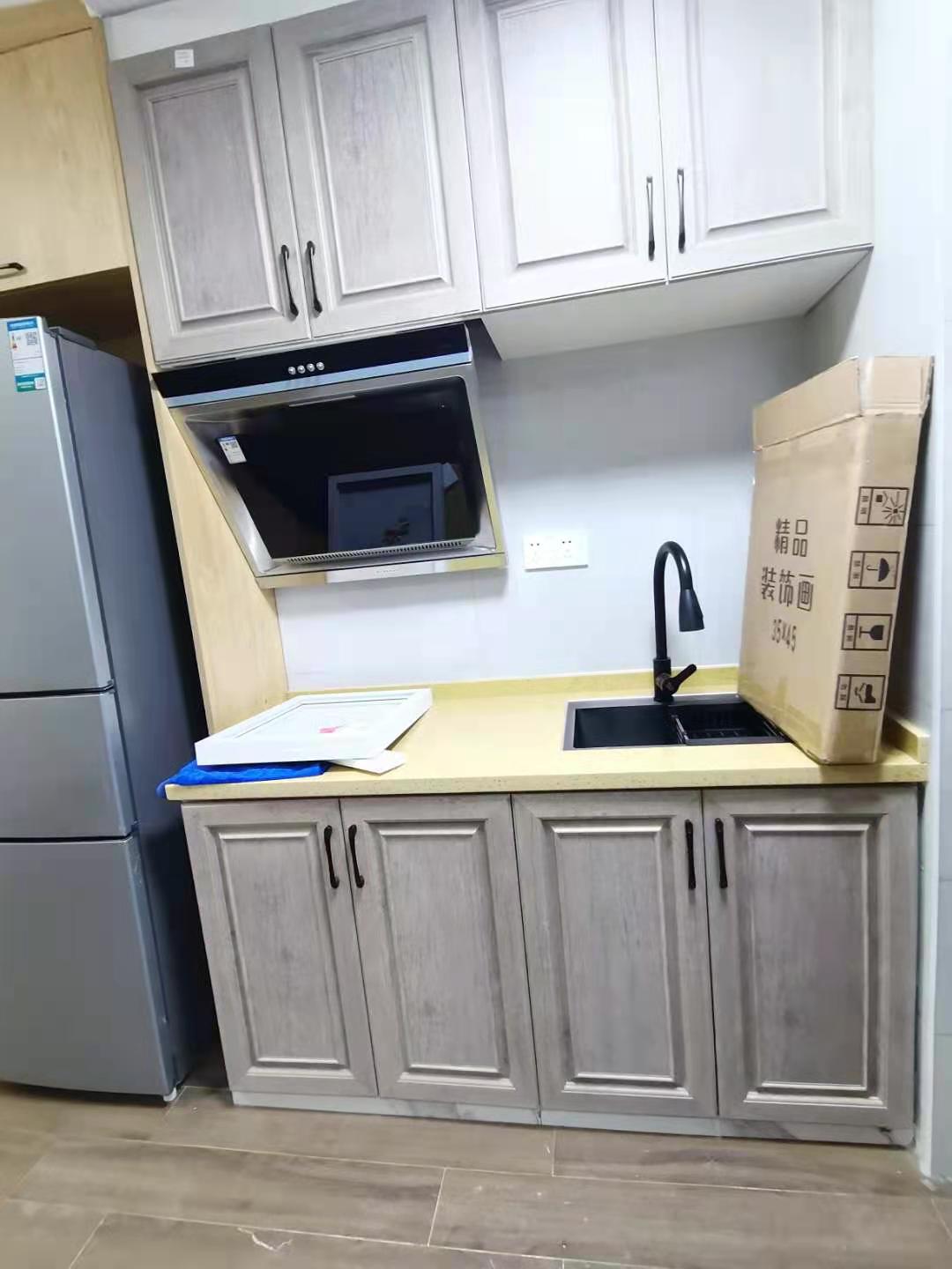 江岸公馆  1室1厅1卫    1550.0元/月 江岸公馆  1室1厅1卫    1550.0元/月室内图