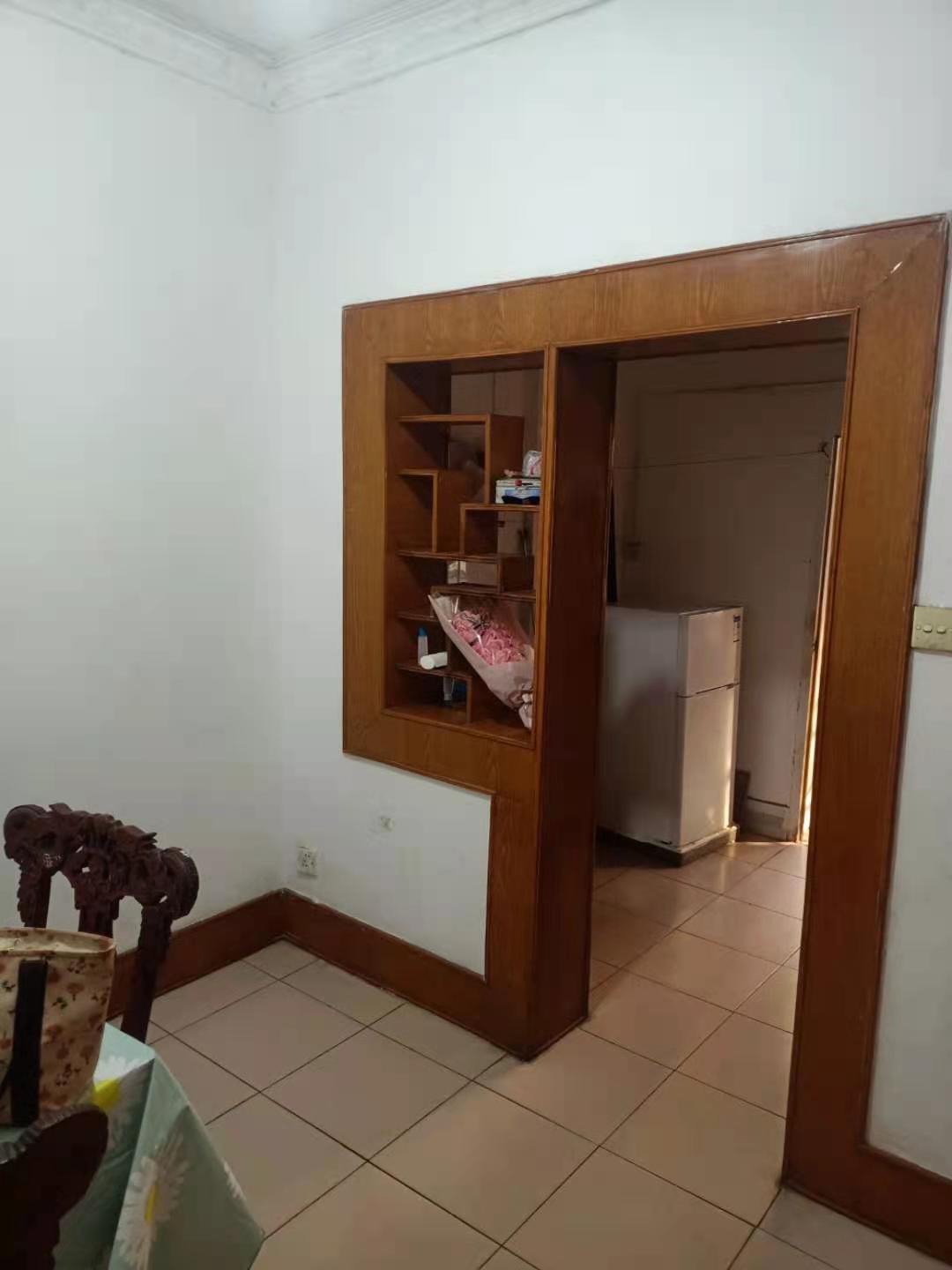 外贸小区  2室2厅1卫    600.0元/月 外贸小区  2室2厅1卫    600.0元/月户型图