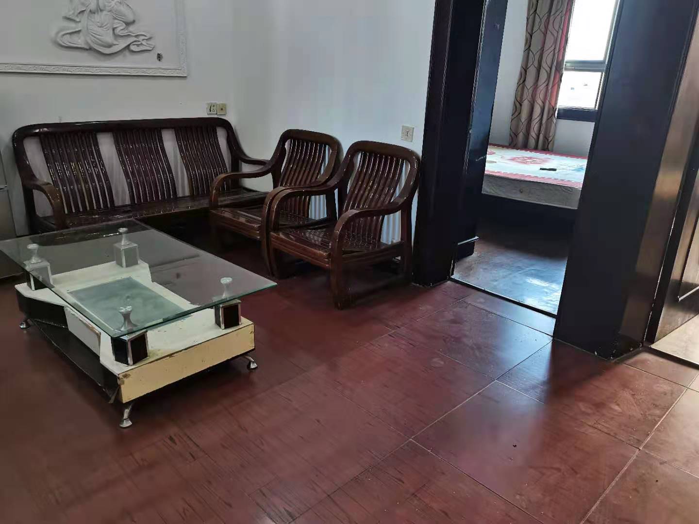 电业局一生活区文化路28号 2室1厅1卫 1100.0元/月 电业局一生活区文化路28号 2室1厅1卫 1100.0元/月室内图