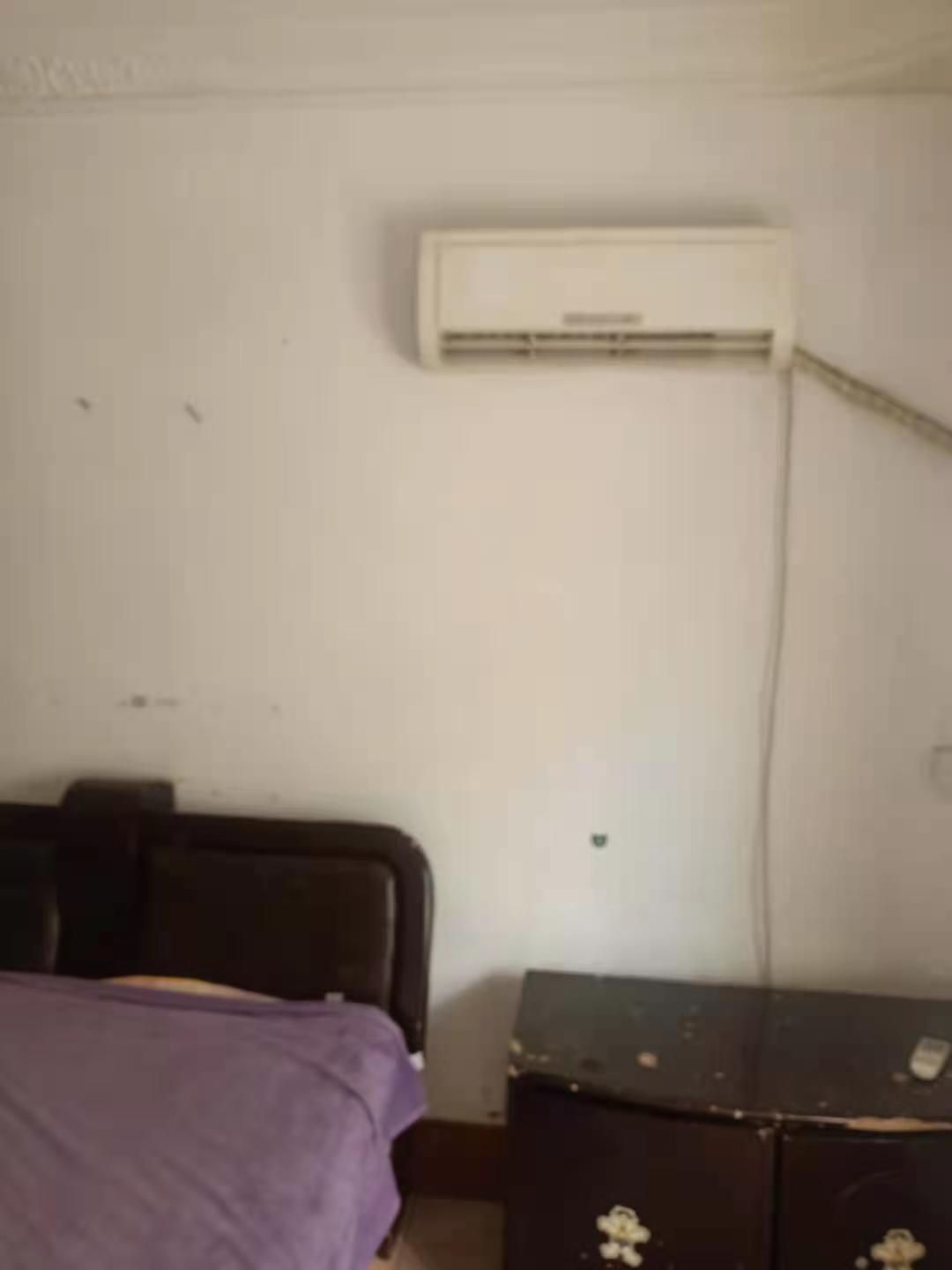 外贸小区  2室2厅1卫    600.0元/月 外贸小区  2室2厅1卫    600.0元/月室内图