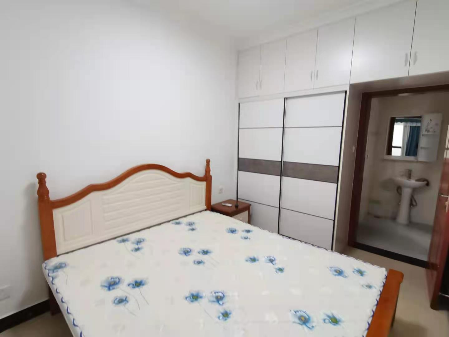 南湖尚景  1室1厅1卫   1800.00元/月室内图