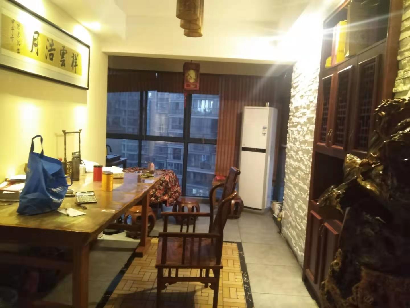 尚书房 4室2厅2卫 2500.0元/月 尚书房 4室2厅2卫 2500.0元/月室内图