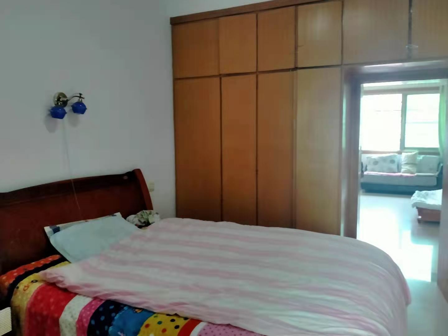 大海塘村  2室2厅1卫    39.8万 大海塘村  2室2厅1卫    39.8万客厅