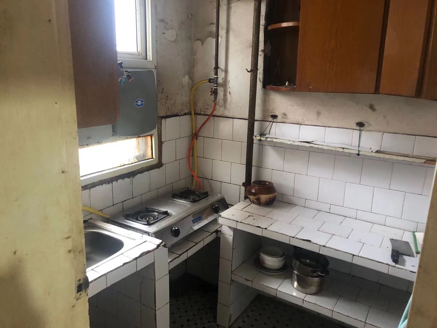 三角叉散盘 2室1厅1卫 800.0元/月 三角叉散盘 2室1厅1卫 800.0元/月室内图