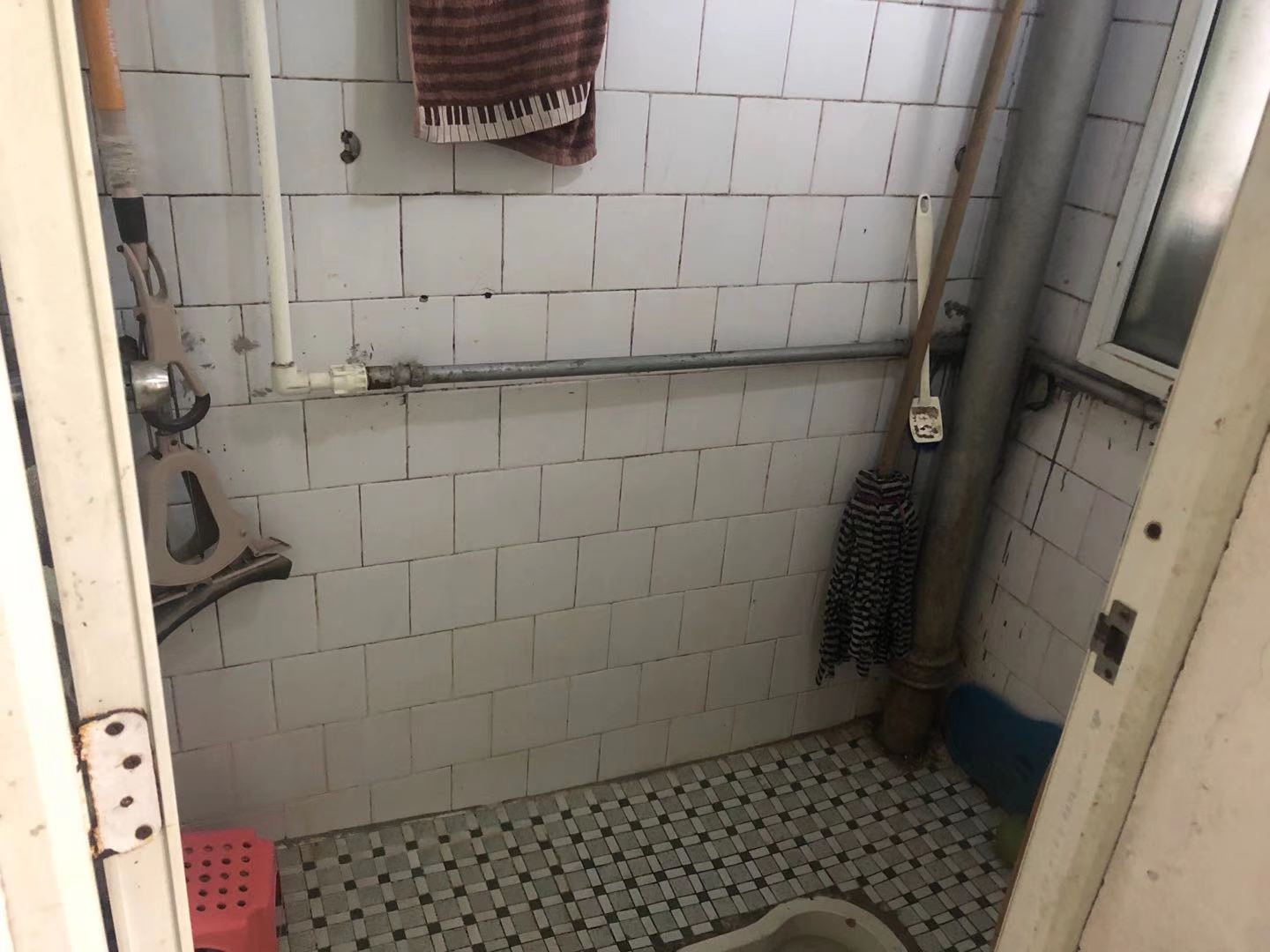 三角叉散盘 2室1厅1卫 800.0元/月 三角叉散盘 2室1厅1卫 800.0元/月室内图