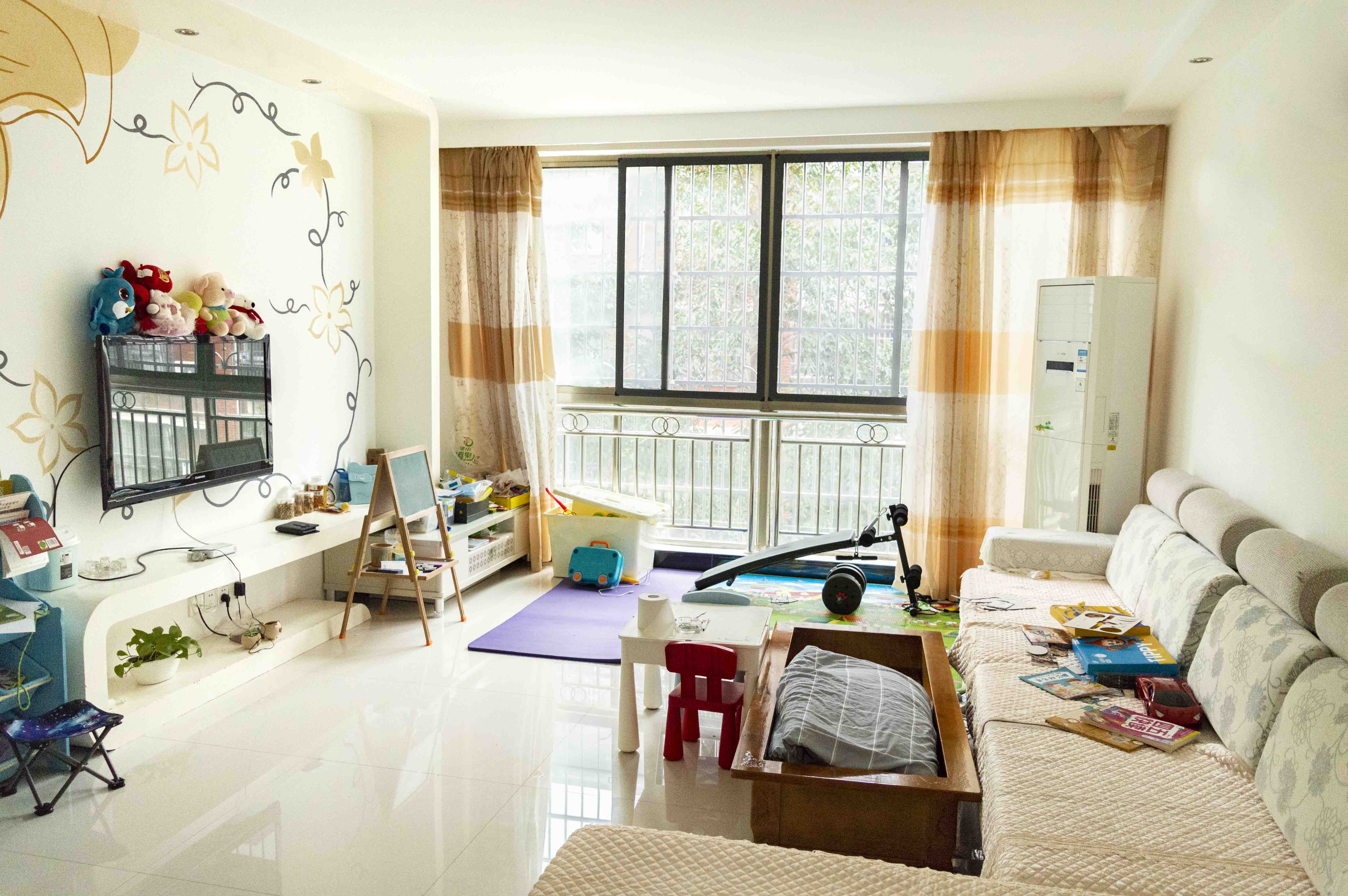 悦江花园  3室2厅2卫   72.80万户型图