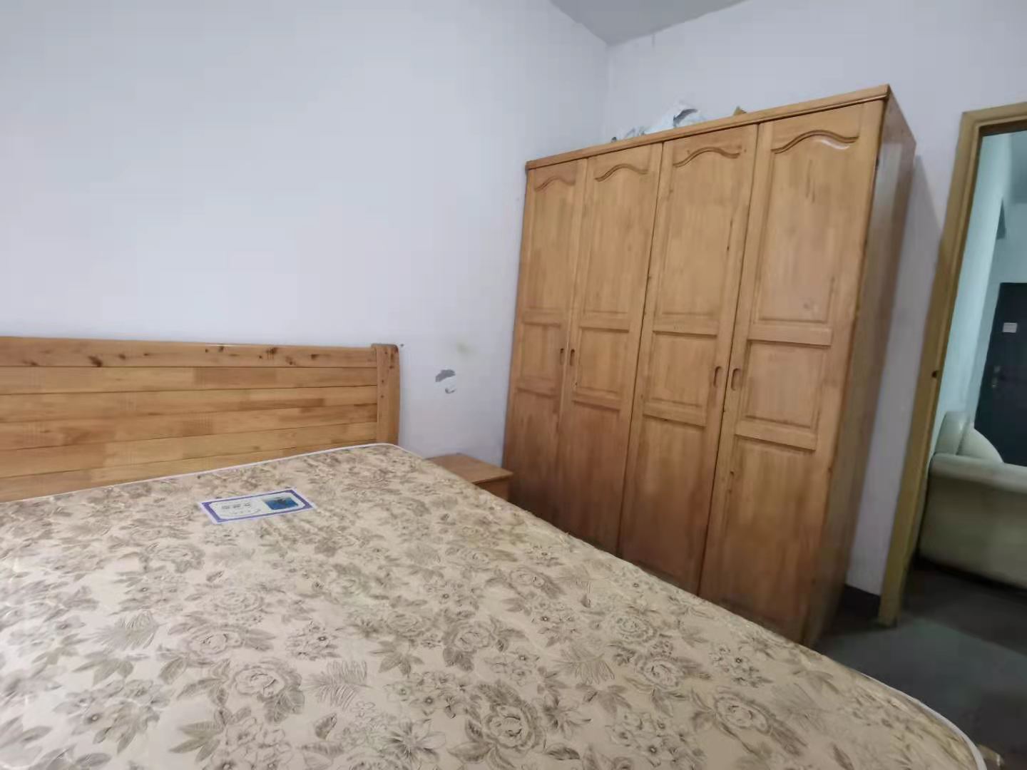 南湖锦苑 1室1厅1卫 1300.0元/月 南湖锦苑 1室1厅1卫 1300.0元/月室内图