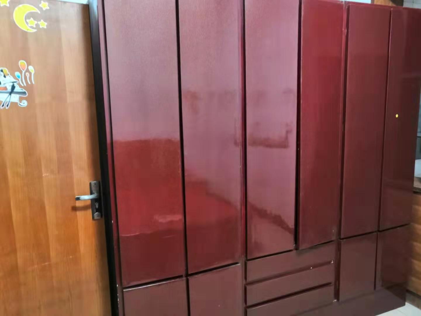 竹峰苑  1室2厅1卫    700.0元/月 竹峰苑  1室2厅1卫    700.0元/月室内图