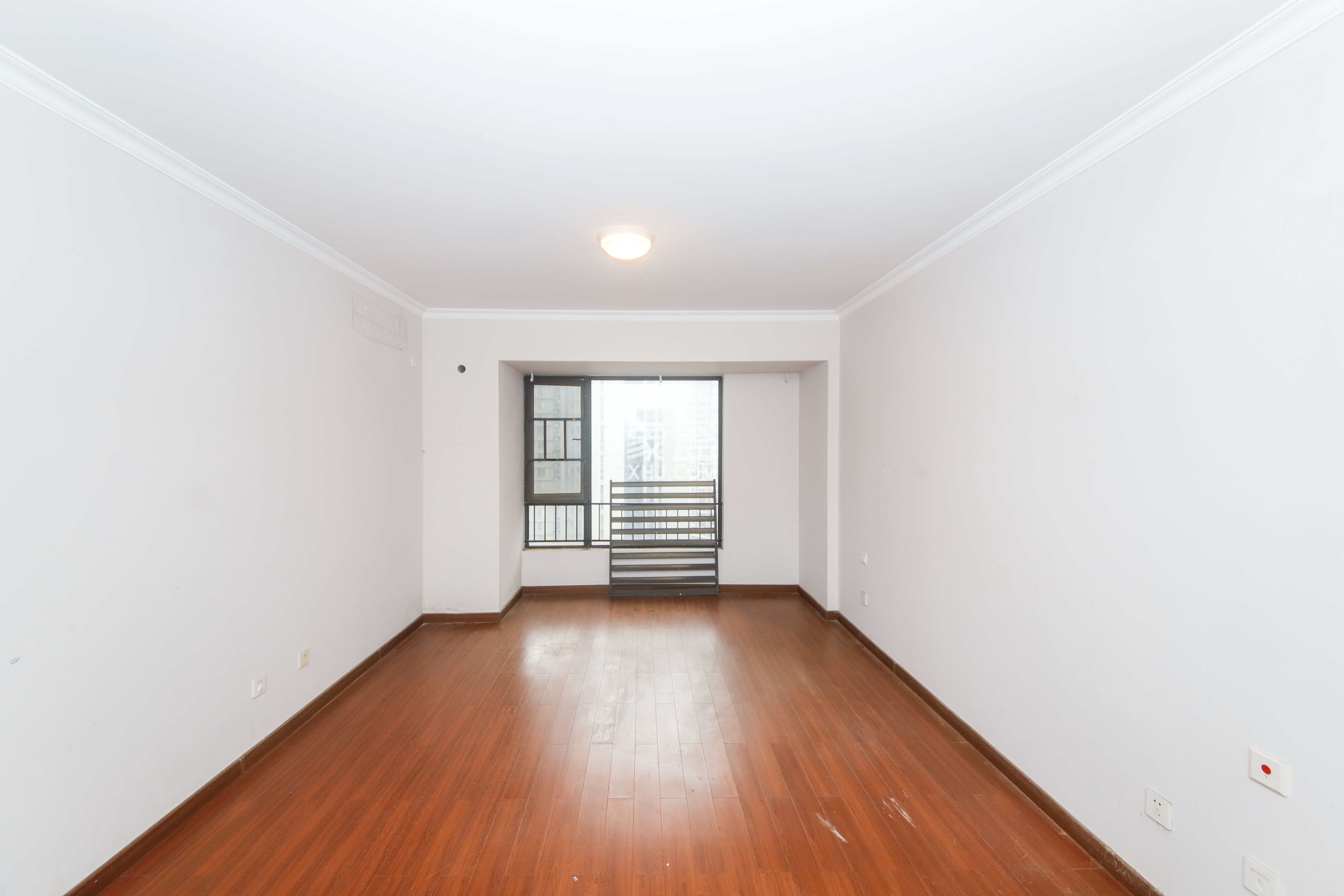 万科城市花园精装三房 家电齐全 随时看房