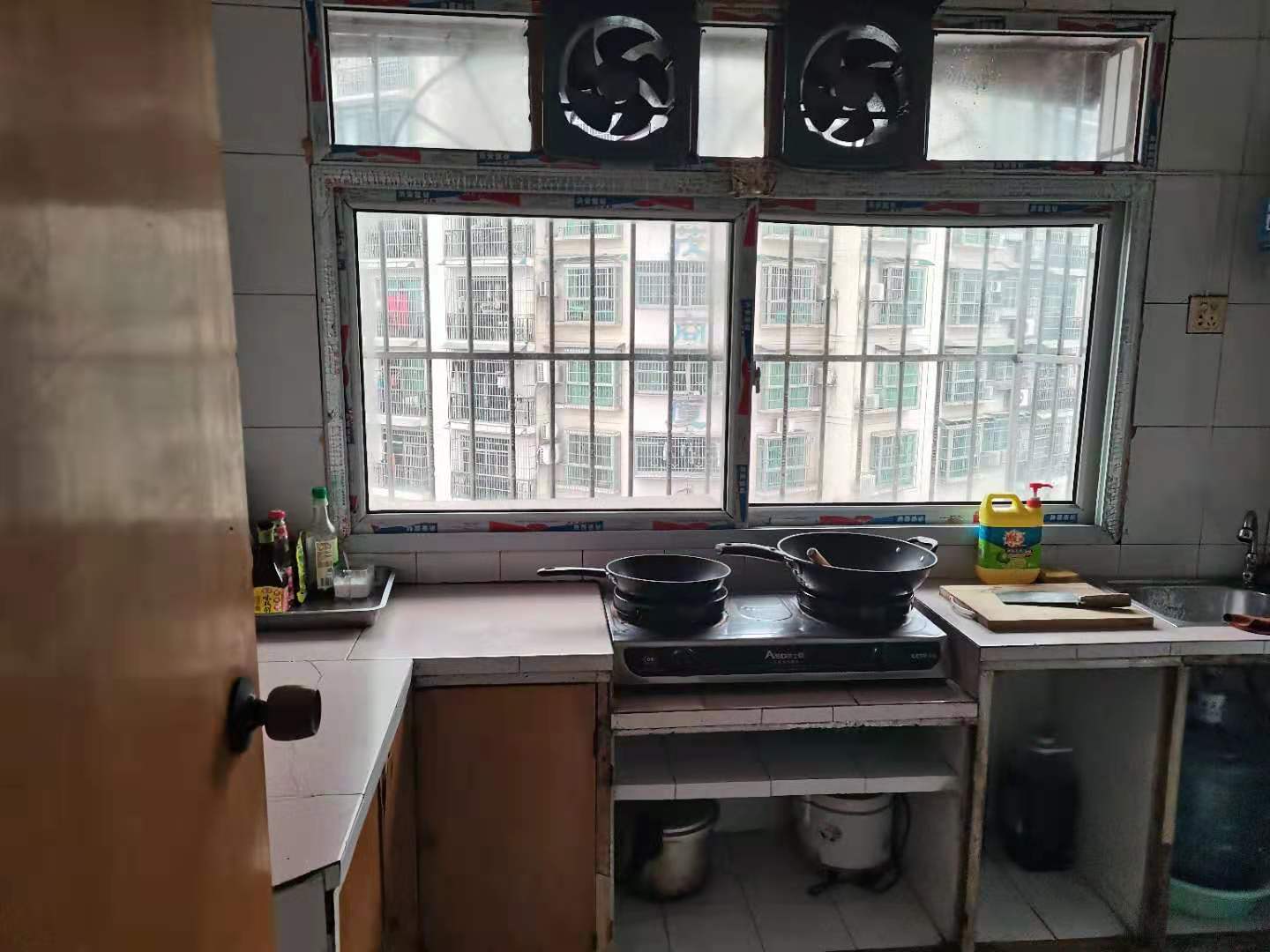 金元大厦  2室2厅1卫    1300.0元/月 金元大厦  2室2厅1卫    1300.0元/月室内图