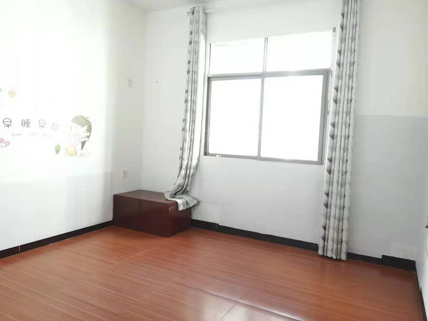立新长湖安置区（水映豪廷安置房)  3室2厅1卫   800.00元/月室内图