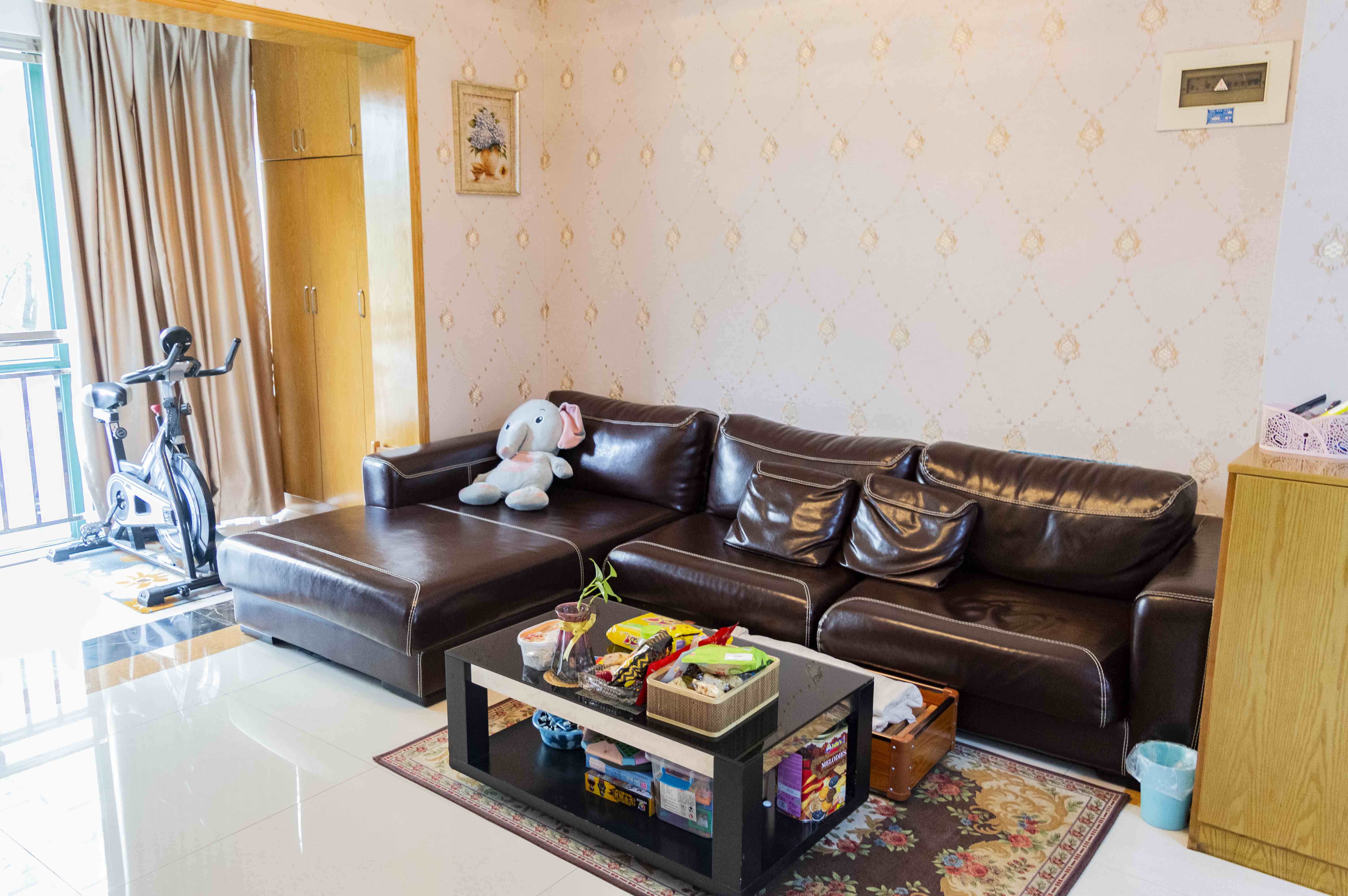 桃花里 3室2厅1卫 101.0万 桃花里 3室2厅1卫 101.0万客厅