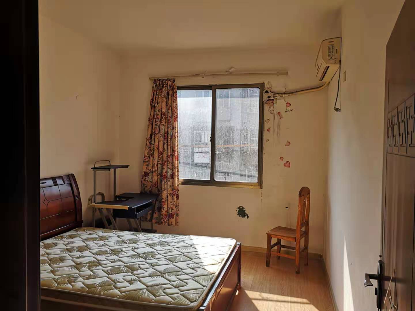 太平小区  2室1厅1卫    1000.0元/月 太平小区  2室1厅1卫    1000.0元/月室内图