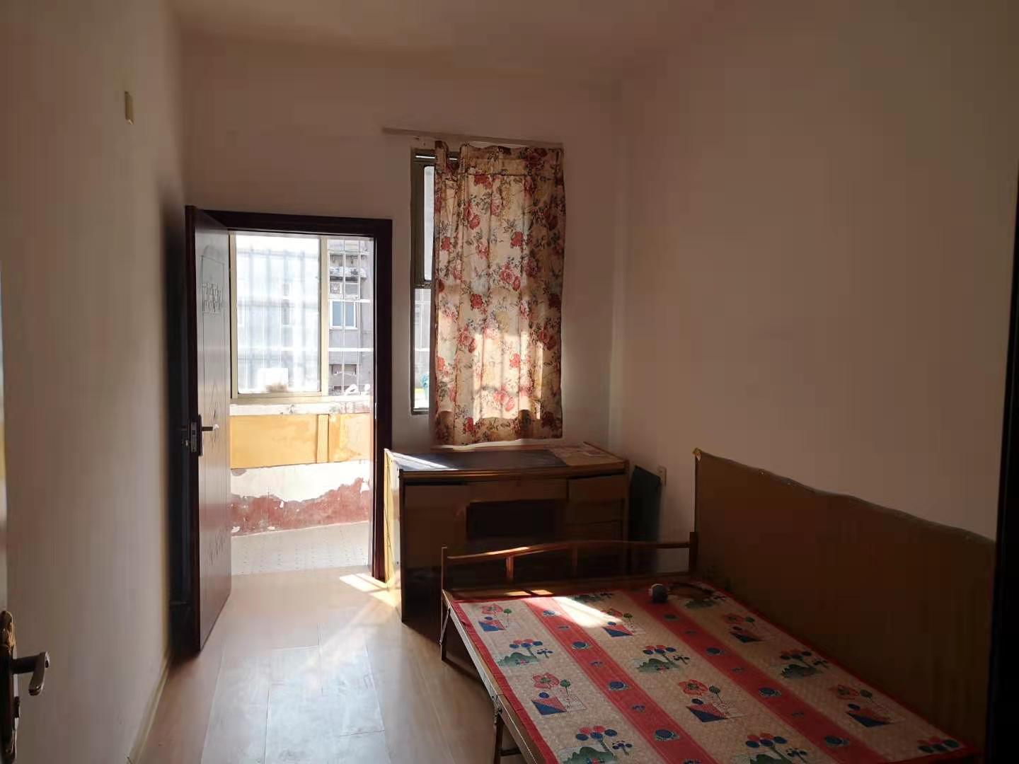 太平小区  2室1厅1卫    1000.0元/月 太平小区  2室1厅1卫    1000.0元/月室内图