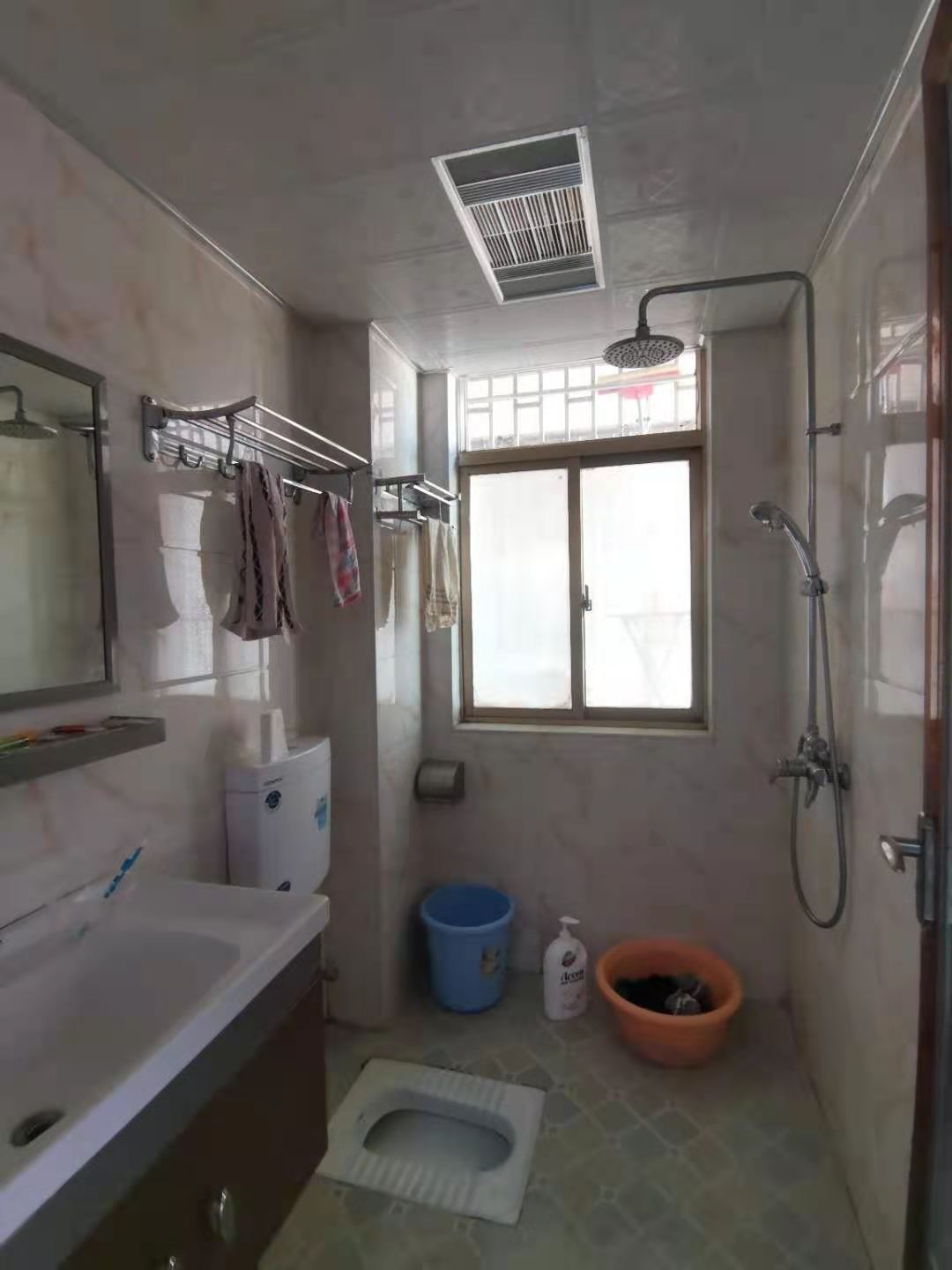 拓兴阳光新城 2室1厅1卫 2000.00元/月 拓兴阳光新城 2室1厅1卫 2000.00元/月室内图