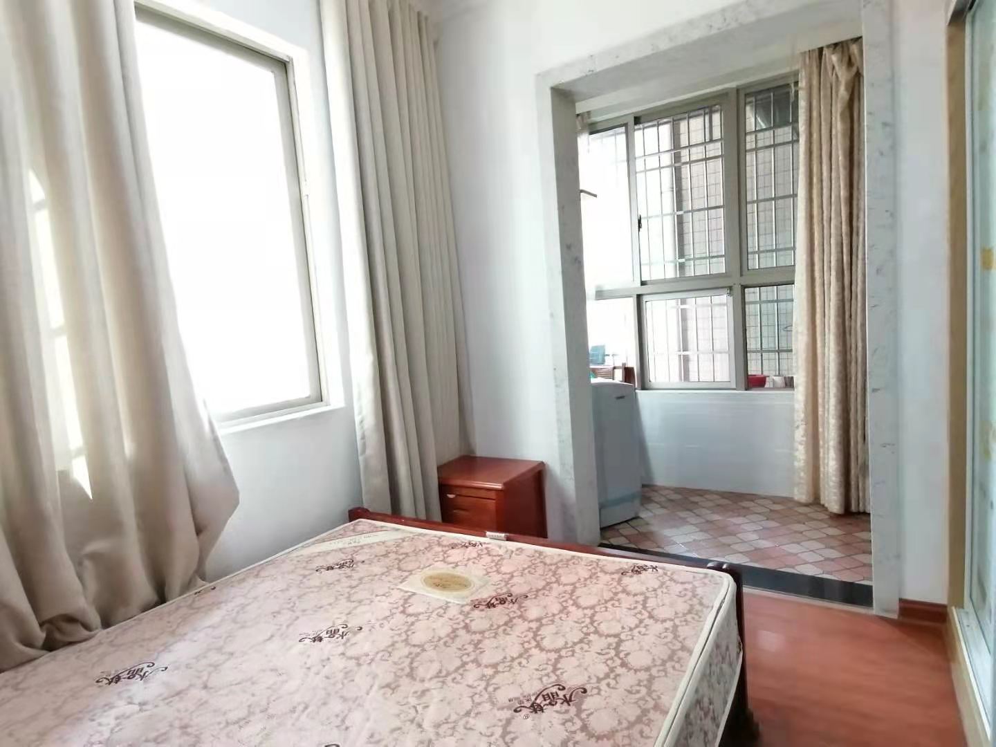 进步亚泰 2室2厅1卫 1800.0元/月 进步亚泰 2室2厅1卫 1800.0元/月室内图