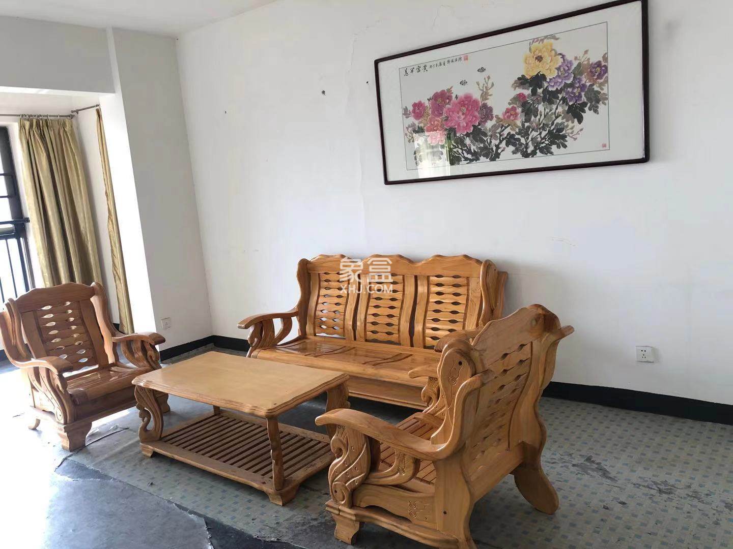 凯旋名门人民中路1006号  3室2厅1卫    1500.0元/月