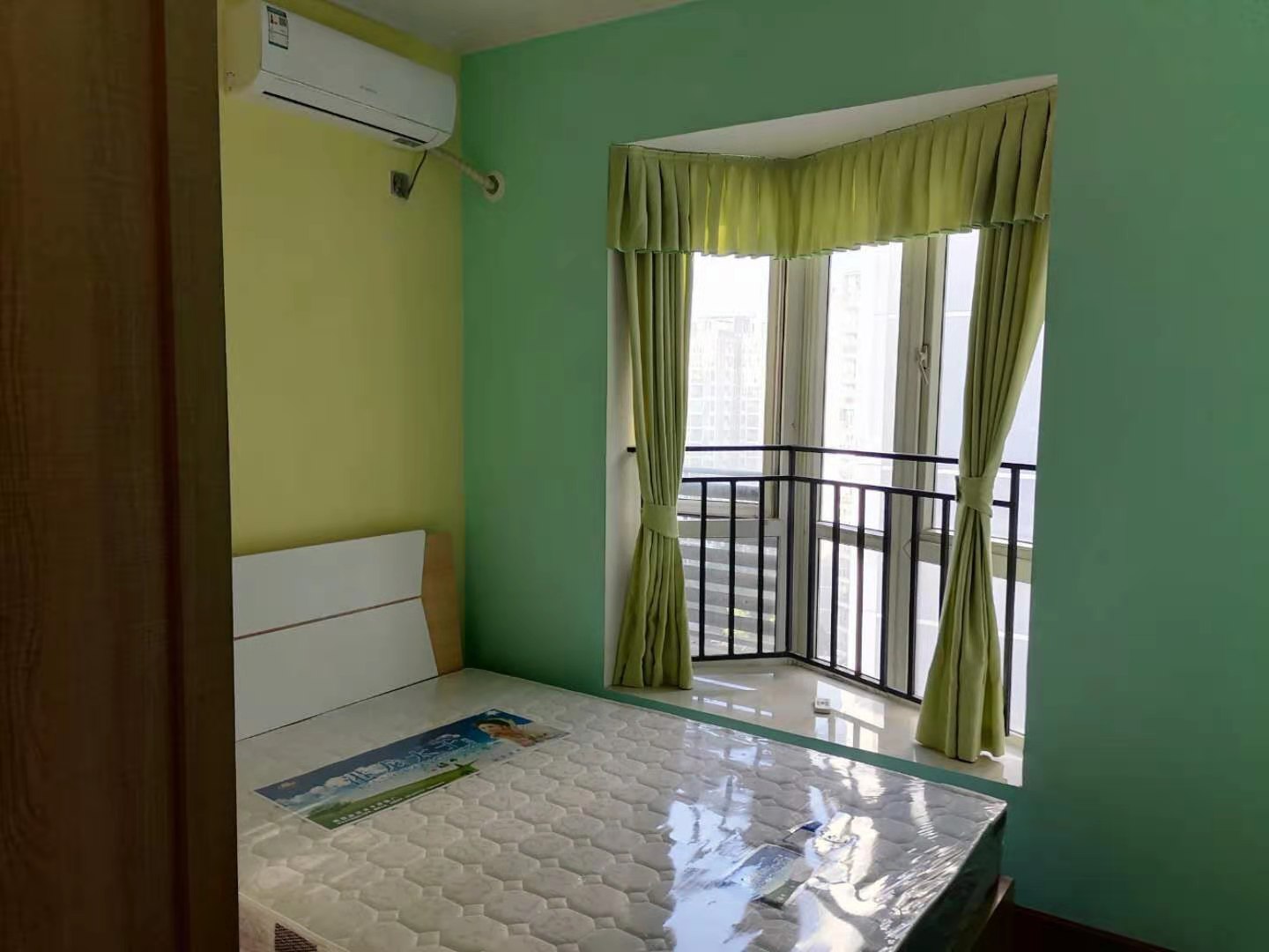 二江花园 2室1厅1卫 1800.0元/月 二江花园 2室1厅1卫 1800.0元/月室内图