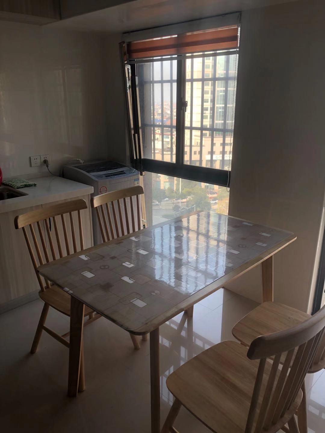 中建岳阳中心 1室1厅1卫 1500.0元/月 中建岳阳中心 1室1厅1卫 1500.0元/月室内图