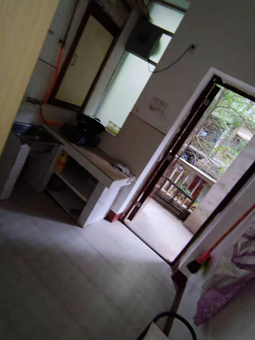 601罗家冲 1室1厅1卫 600.00元/月 601罗家冲 1室1厅1卫 600.00元/月室内图