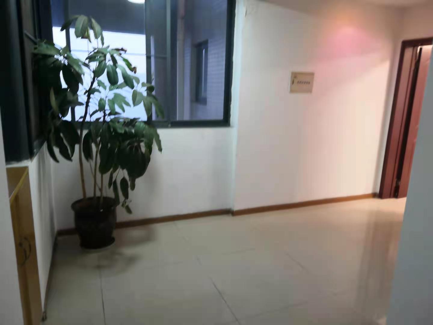 中铁丶西子香荷  2室2厅1卫    2500.0元/月 中铁丶西子香荷  2室2厅1卫    2500.0元/月