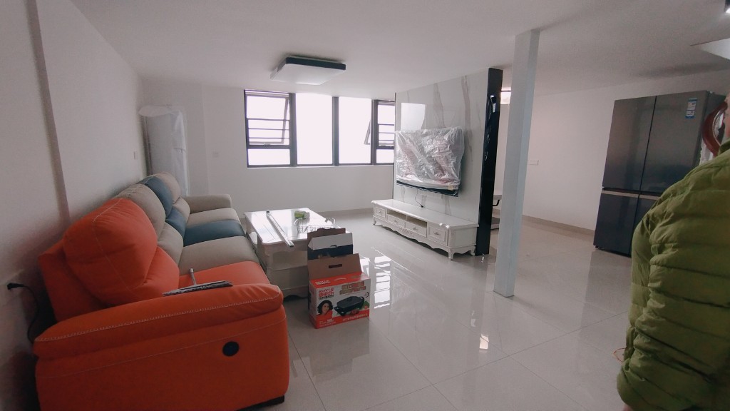 达美溪湖湾  2室2厅2卫    8000.0元/月室内图