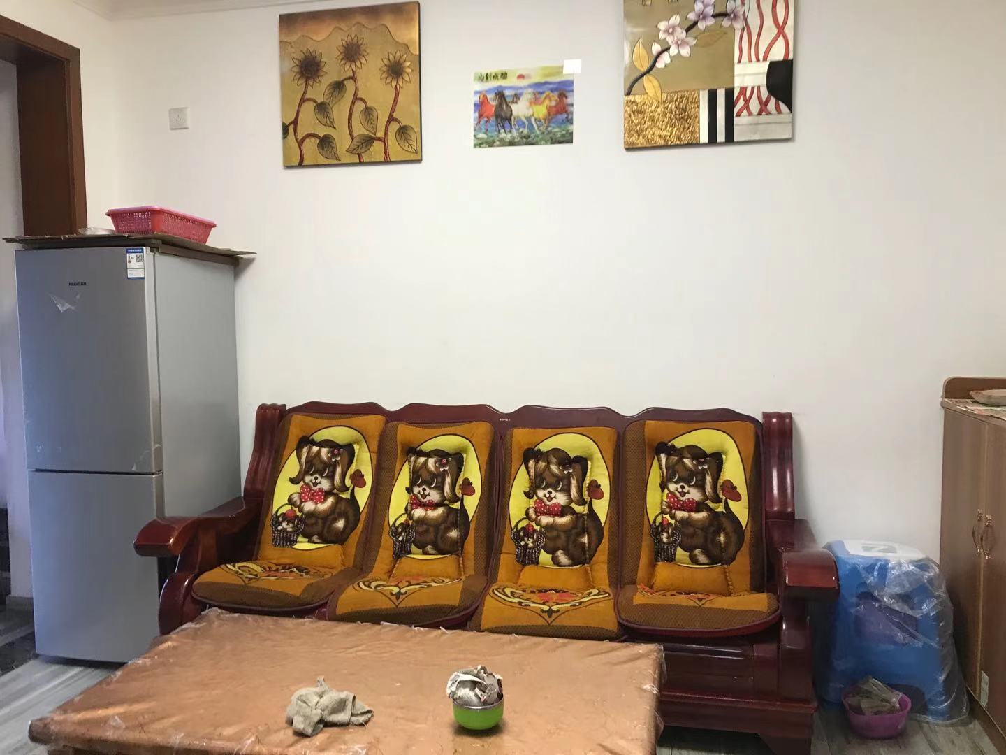 南湖春天 1室1厅1卫 1500.0元/月 南湖春天 1室1厅1卫 1500.0元/月室内图