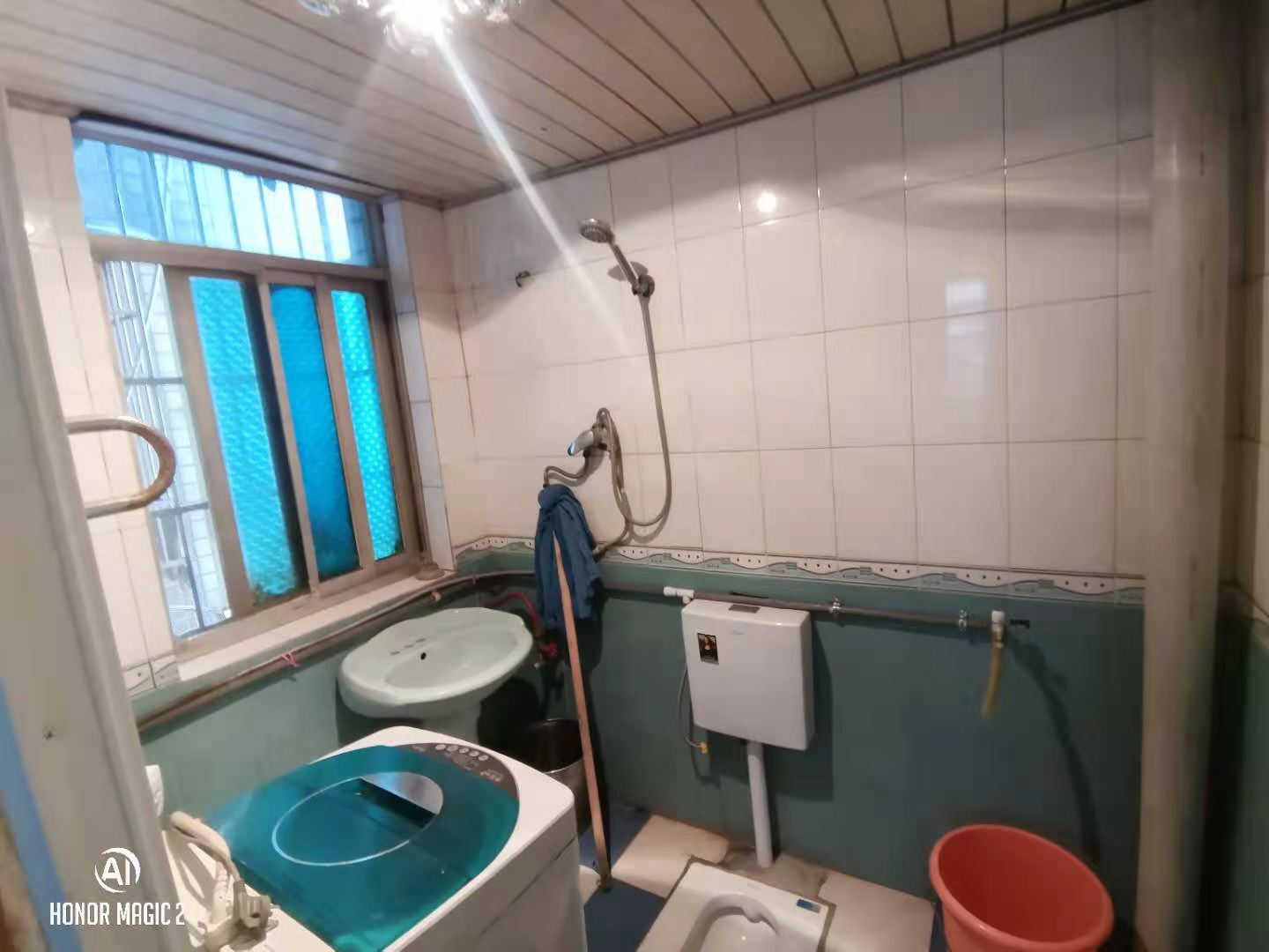 芙蓉农贸 3室2厅1卫 1200.0元/月 芙蓉农贸 3室2厅1卫 1200.0元/月室内图