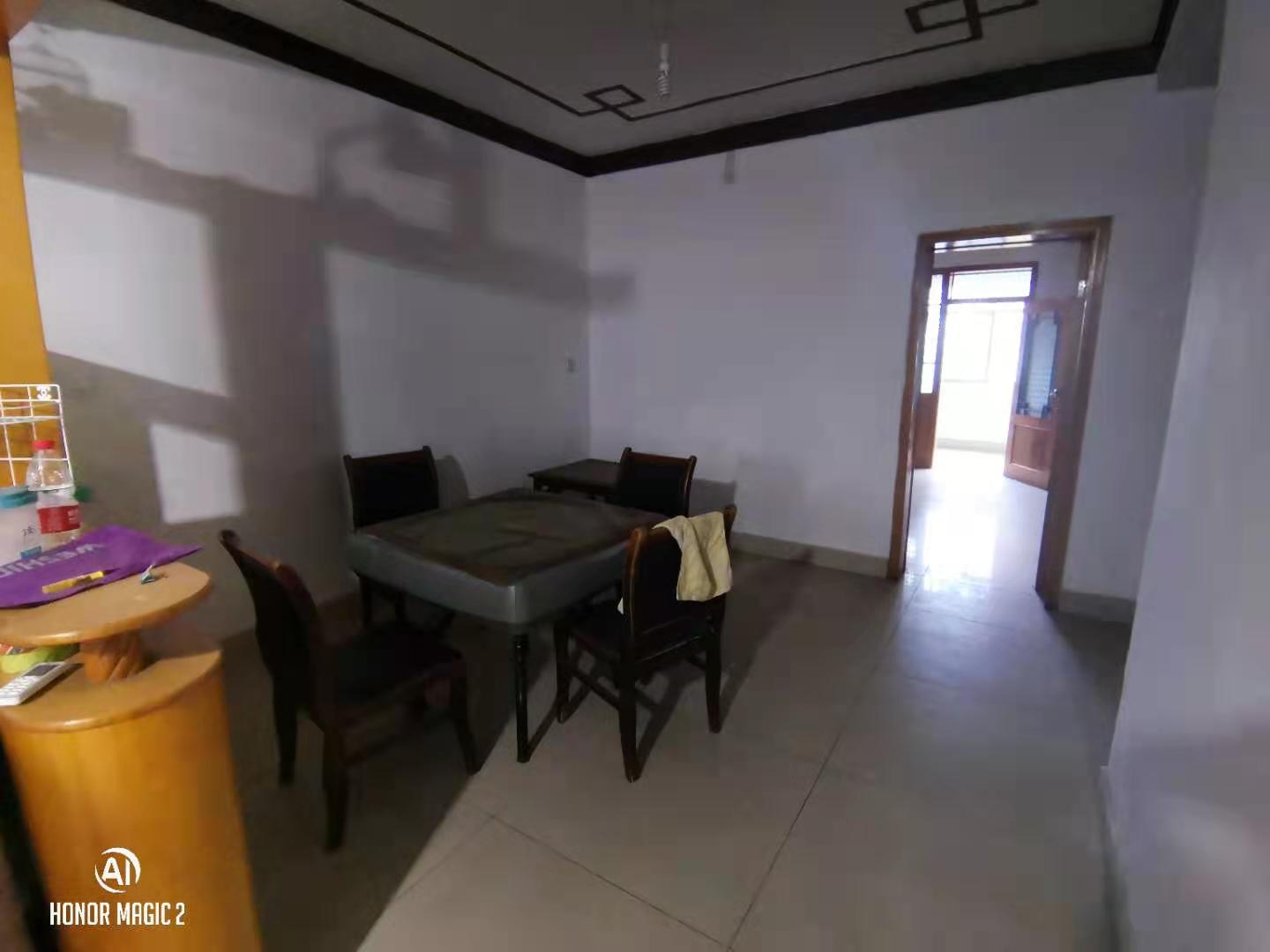 芙蓉农贸 3室2厅1卫 1200.0元/月 芙蓉农贸 3室2厅1卫 1200.0元/月室内图