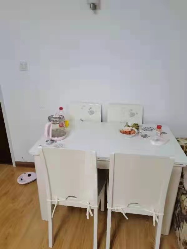 建宁购物公园财富中心 1室1厅1卫 1400.0元/月 建宁购物公园财富中心 1室1厅1卫 1400.0元/月室内图