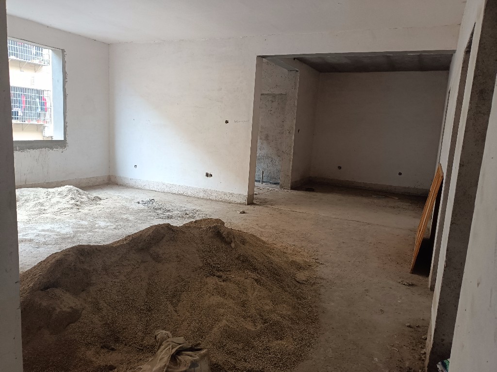 金园东苑  3室2厅2卫    53.8万 金园东苑  3室2厅2卫    53.8万客厅