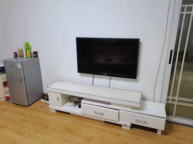 建宁购物公园财富中心 1室1厅1卫 1400.0元/月 建宁购物公园财富中心 1室1厅1卫 1400.0元/月室内图