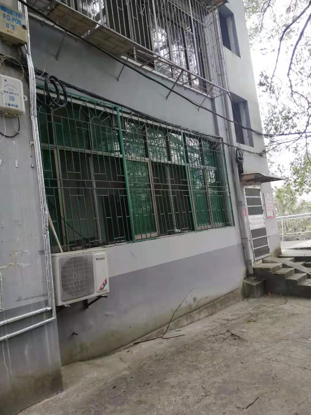 橡胶机家属区 3室2厅1卫 49.8万 橡胶机家属区 3室2厅1卫 49.8万其他