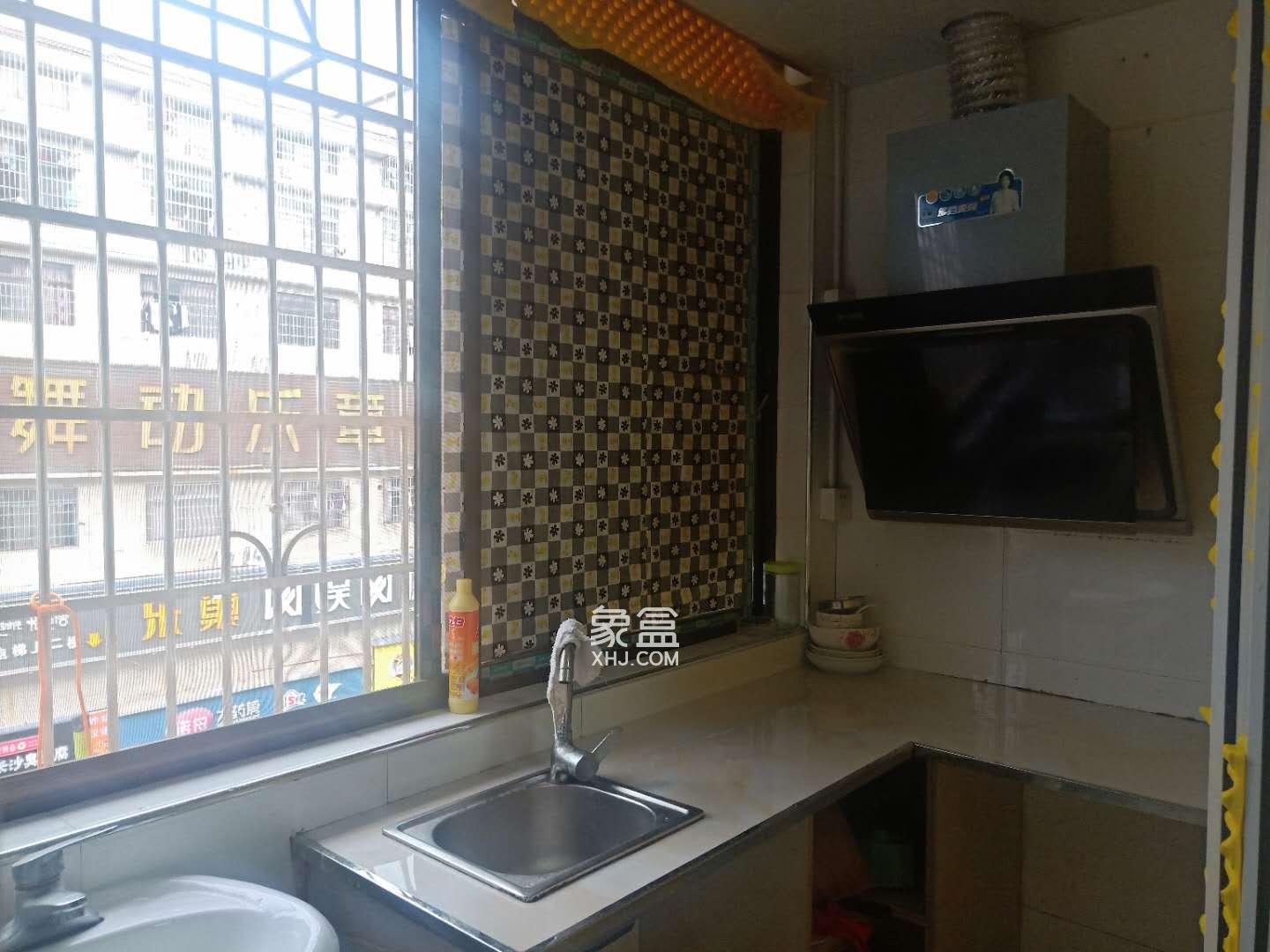 龙塘安置区(龙塘小区) 1室1厅1卫 700.0元/月 龙塘安置区(龙塘小区) 1室1厅1卫 700.0元/月室内图