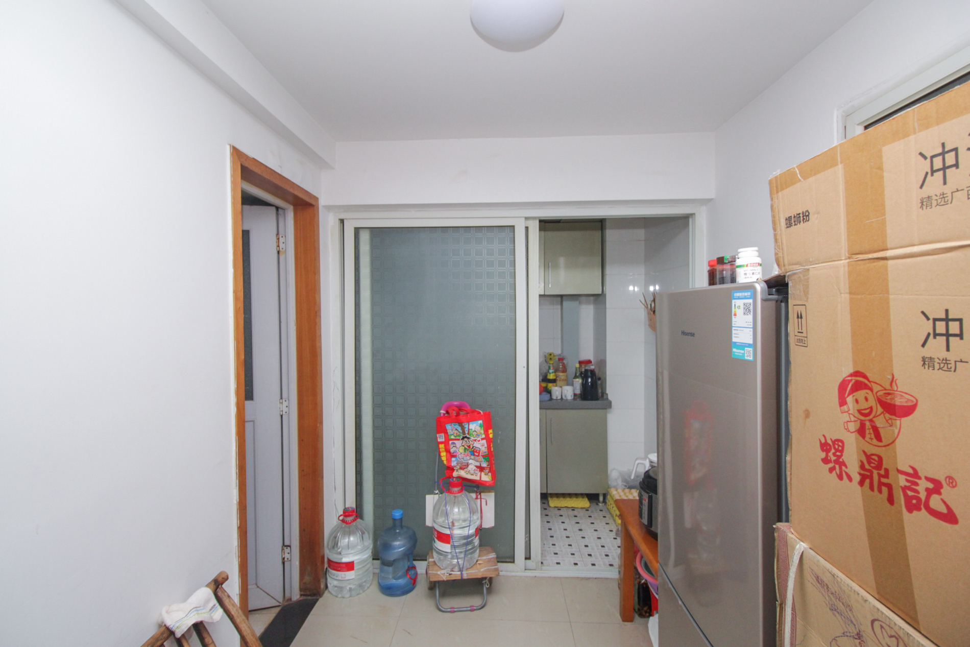 上海城小区  2室2厅1卫   86.50万客厅