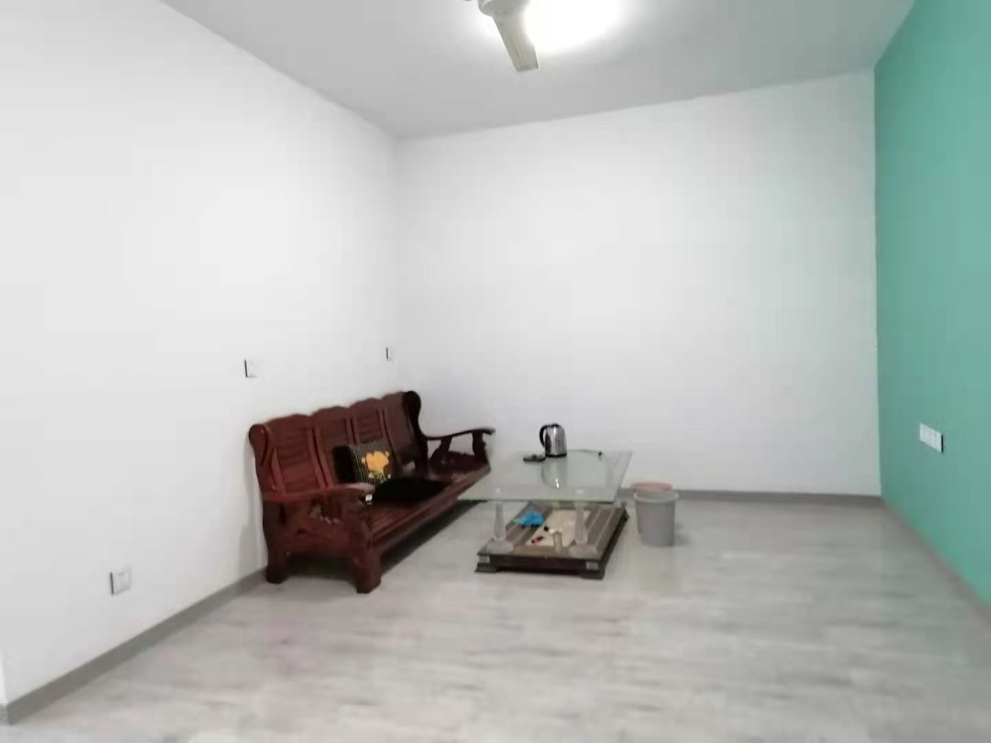 太平小区 2室2厅1卫 1500.0元/月 太平小区 2室2厅1卫 1500.0元/月室内图