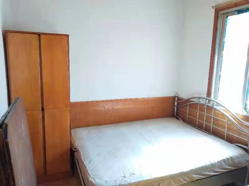 庆云山一村  3室1厅1卫    1200.0元/月 庆云山一村  3室1厅1卫    1200.0元/月室内图