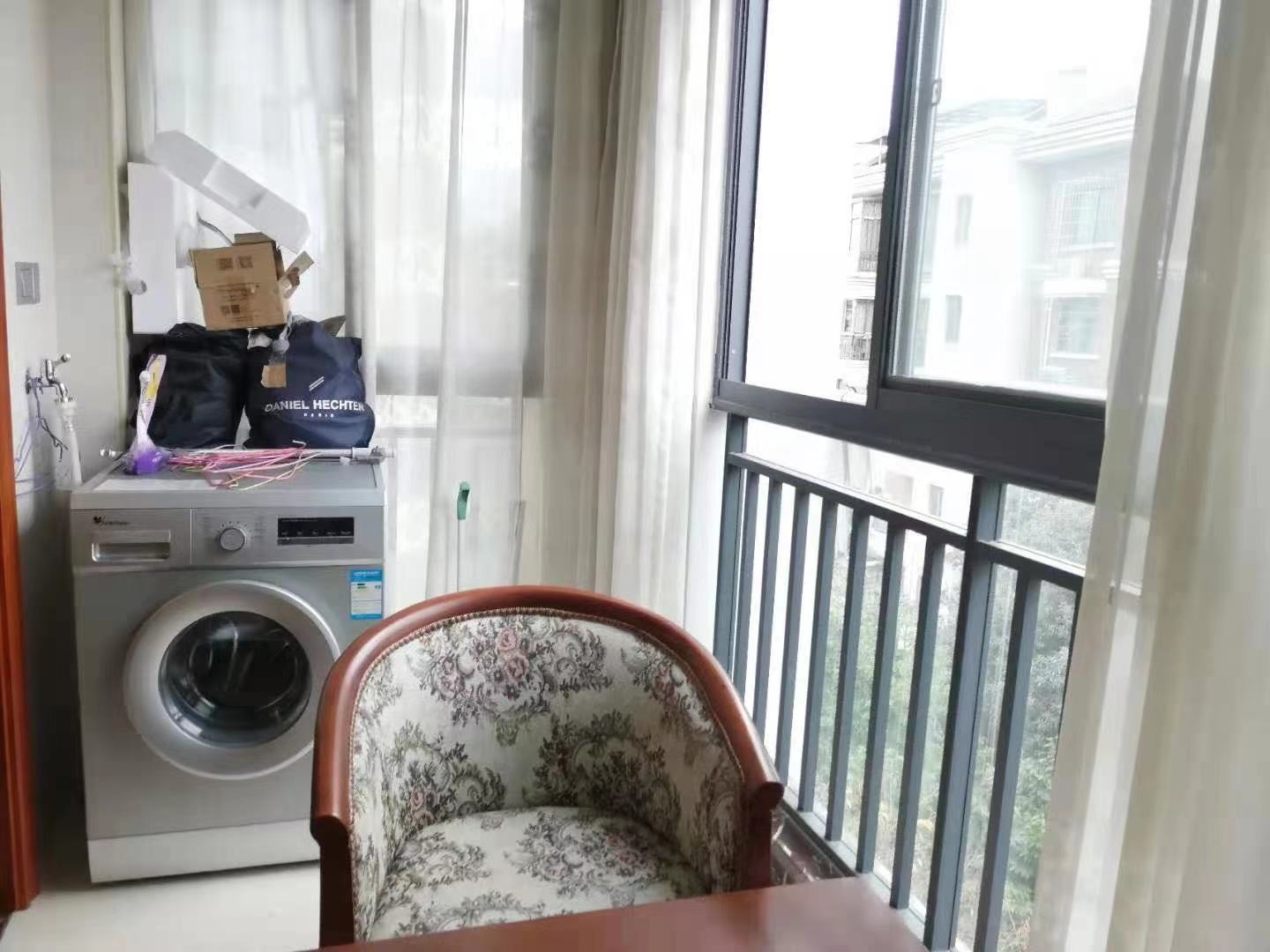 耀江花园东湖居 2室2厅1卫 2000.0元/月 耀江花园东湖居 2室2厅1卫 2000.0元/月室内图