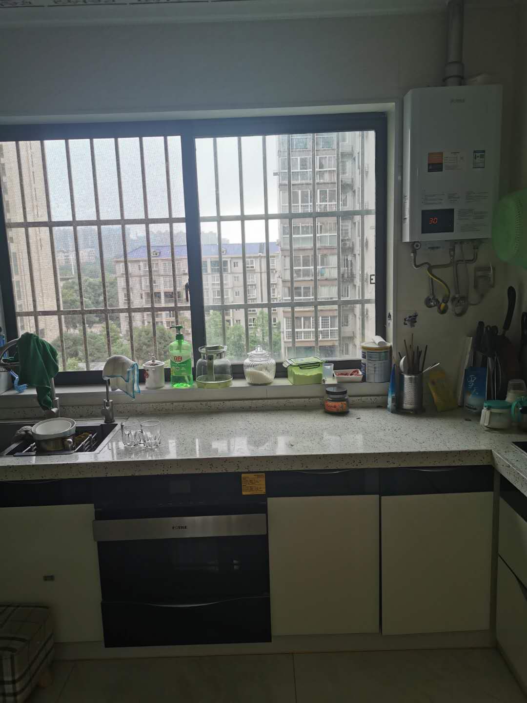 康城上品 3室2厅2卫 3000.0元/月 康城上品 3室2厅2卫 3000.0元/月室内图