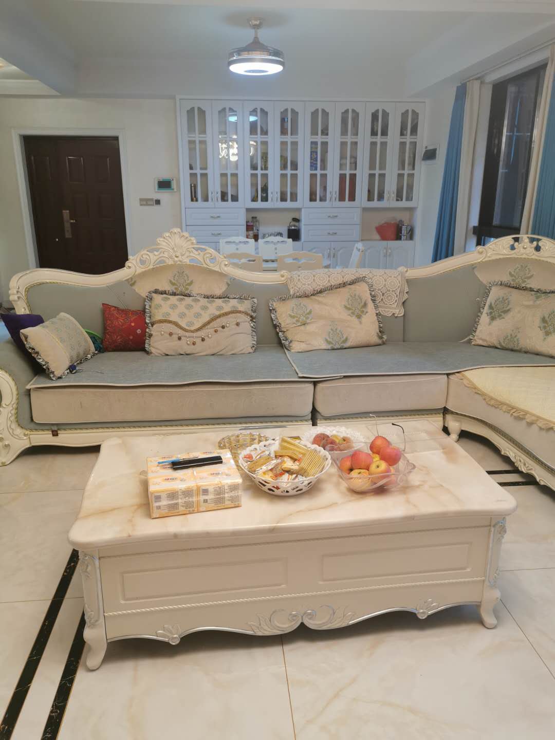 康城上品 3室2厅2卫 3000.0元/月 康城上品 3室2厅2卫 3000.0元/月室内图