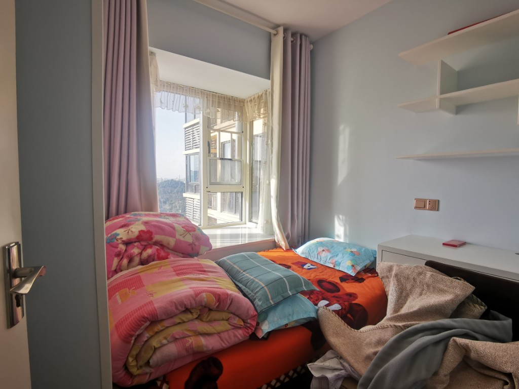 碧桂园梓山府 2室2厅2卫 88.0万 碧桂园梓山府 2室2厅2卫 88.0万客厅