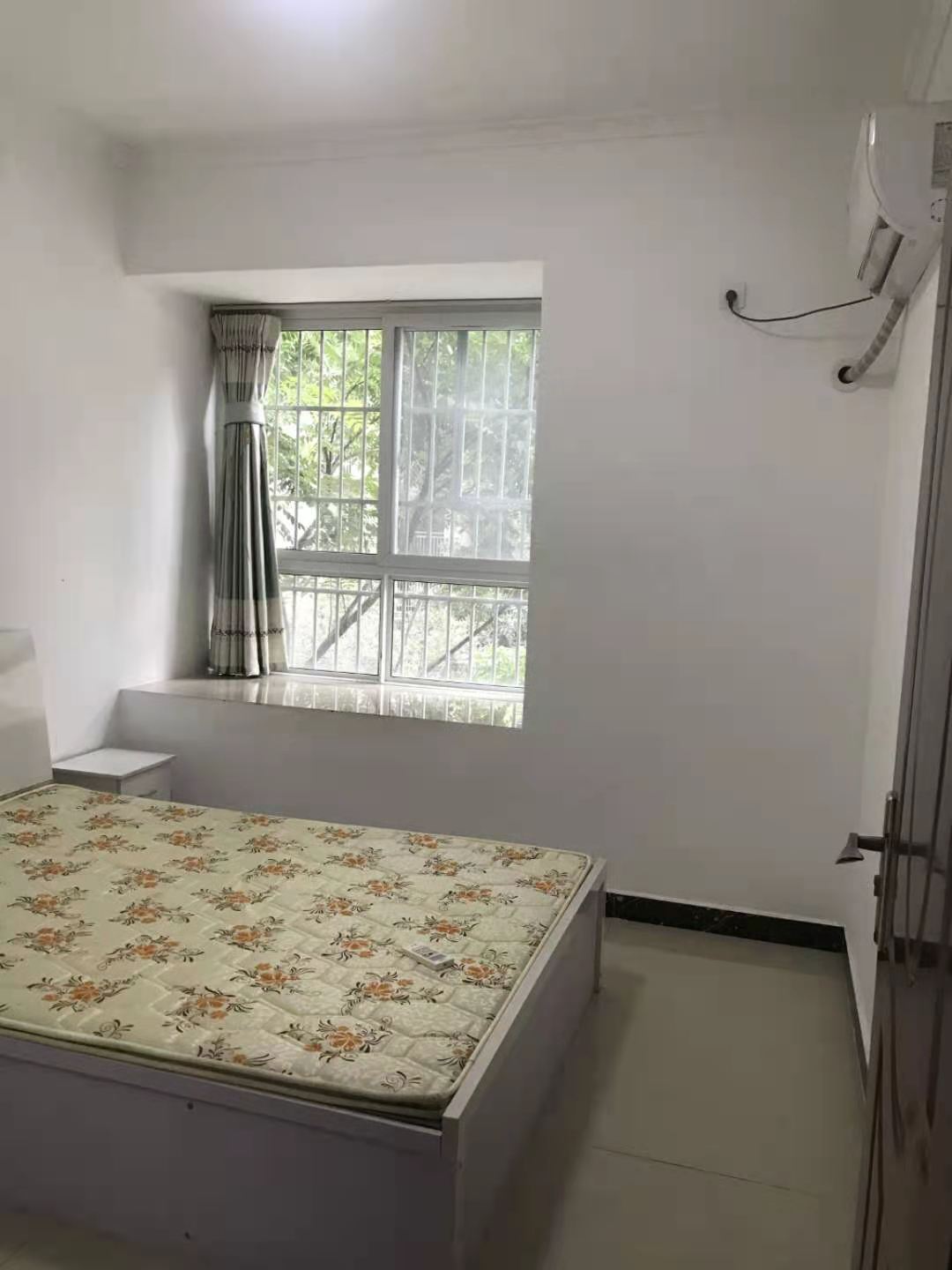 南湖春天 1室1厅1卫 1500.0元/月 南湖春天 1室1厅1卫 1500.0元/月室内图