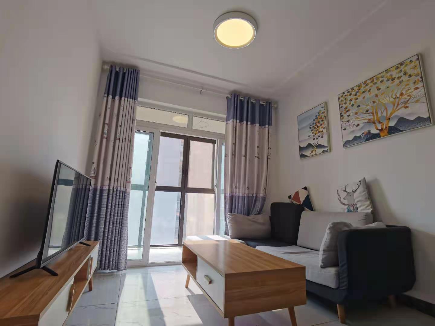 南湖尚景 1室1厅1卫 1800.0元/月 南湖尚景 1室1厅1卫 1800.0元/月室内图